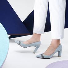 Load image into Gallery viewer, [women&#39;s] From Iris - à la plage - combination pumps - blue suede
