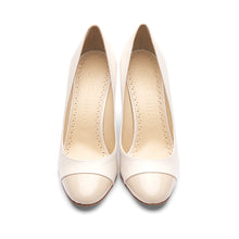 Load image into Gallery viewer, [women&#39;s] reunion - combination pumps - cream baby calfskin x beige patent leather
