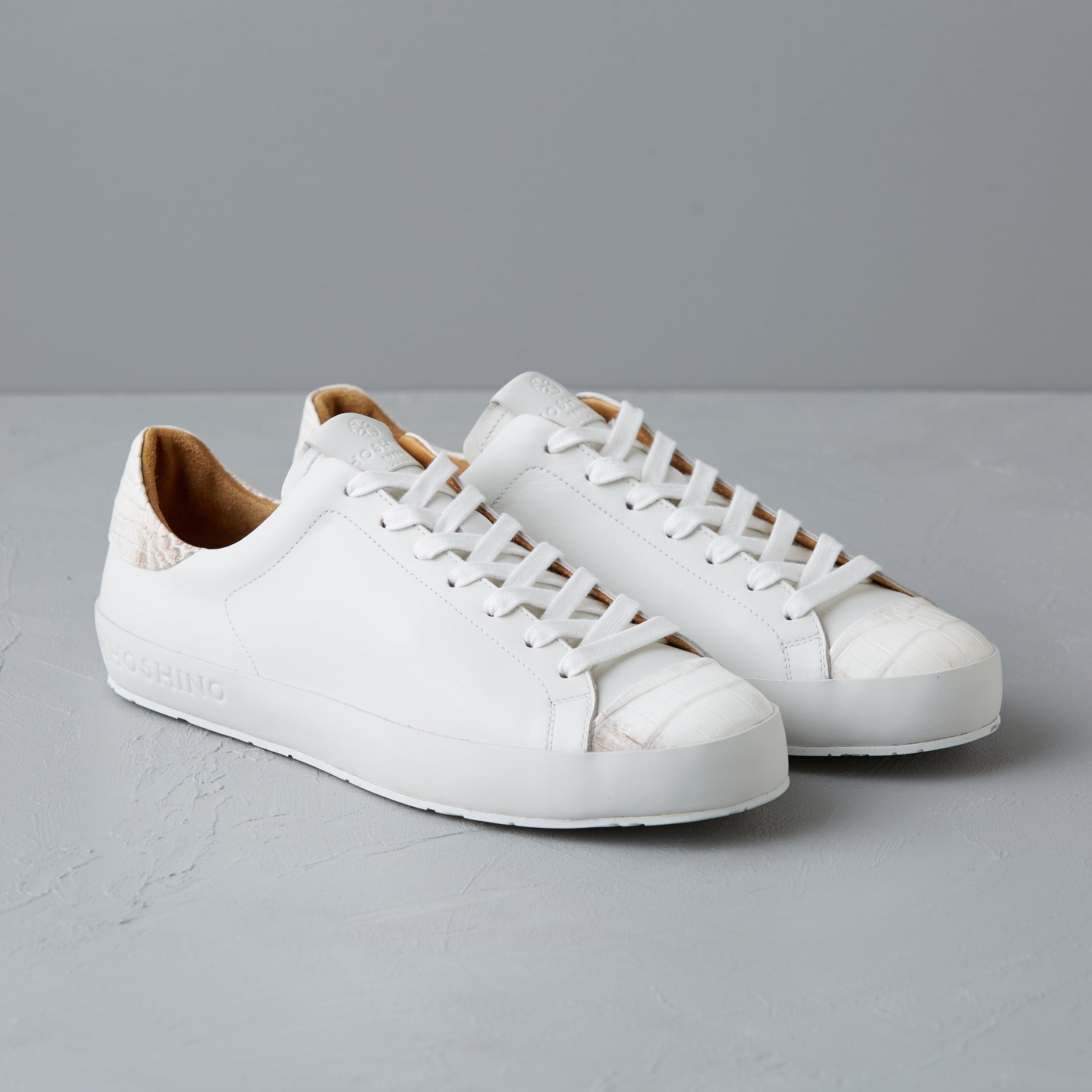 [men's] Liberte - low-top sneakers - combination toe white on white crocodile