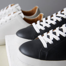 Load image into Gallery viewer, [men&#39;s] Liberte - low-top sneakers - black calfskin
