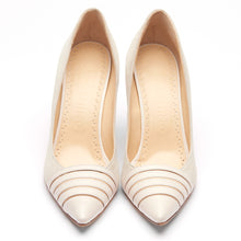 Load image into Gallery viewer, [women&#39;s] reunion - striped pumps - beige suede x cream baby calfskin
